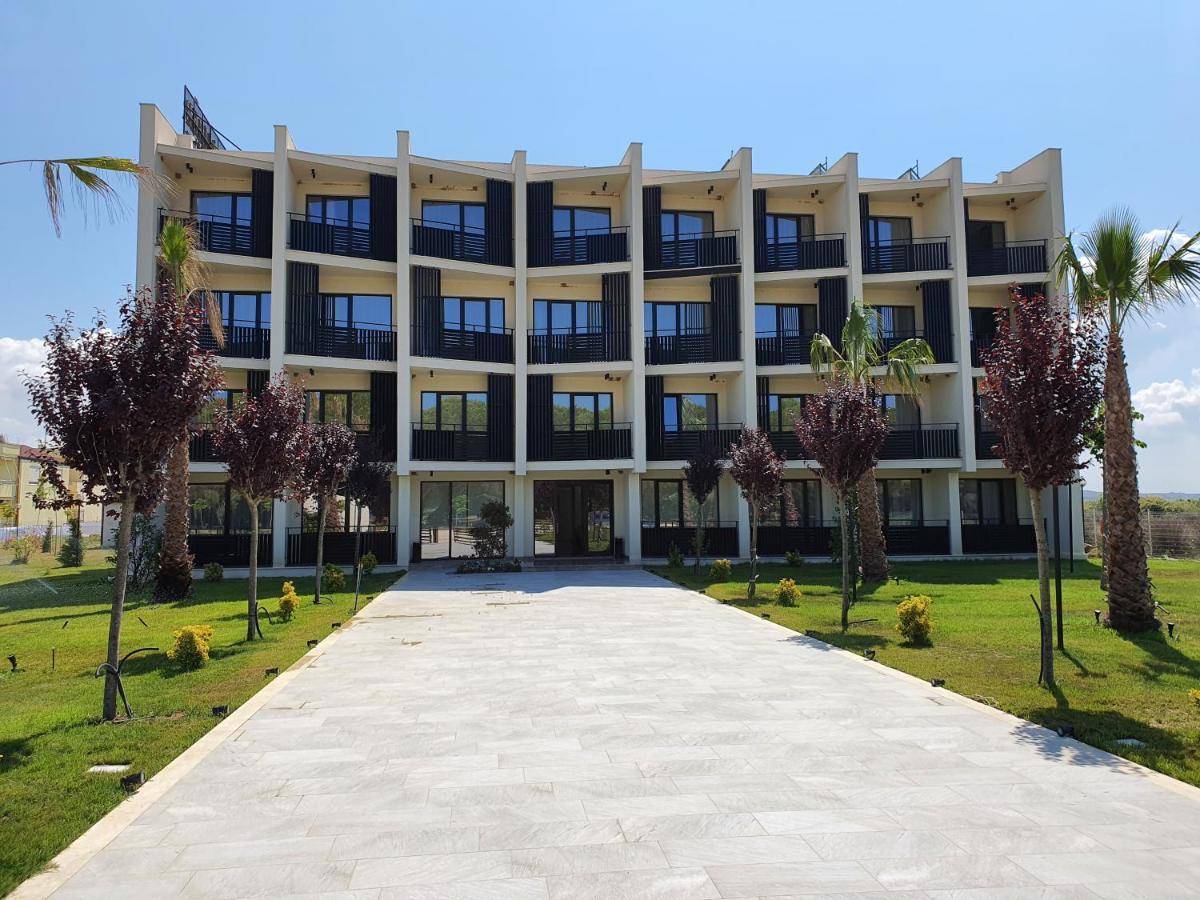 Amber Hotel Albania Spille Bagian luar foto