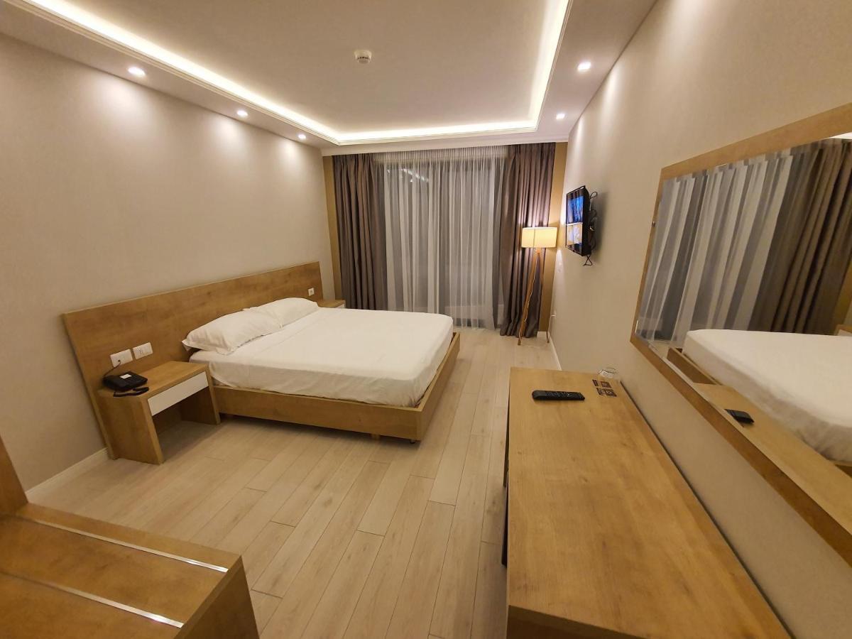 Amber Hotel Albania Spille Bagian luar foto