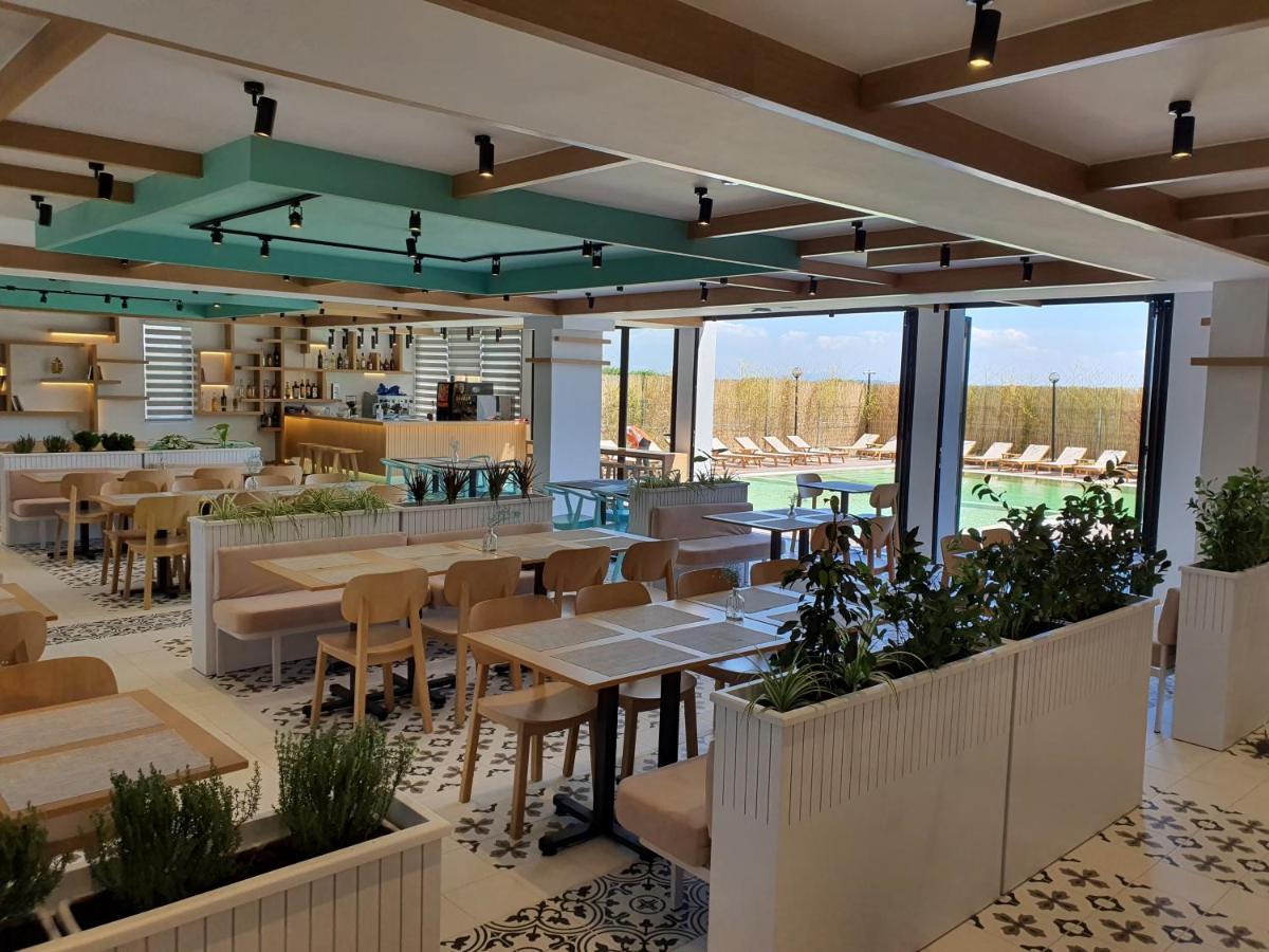 Amber Hotel Albania Spille Bagian luar foto