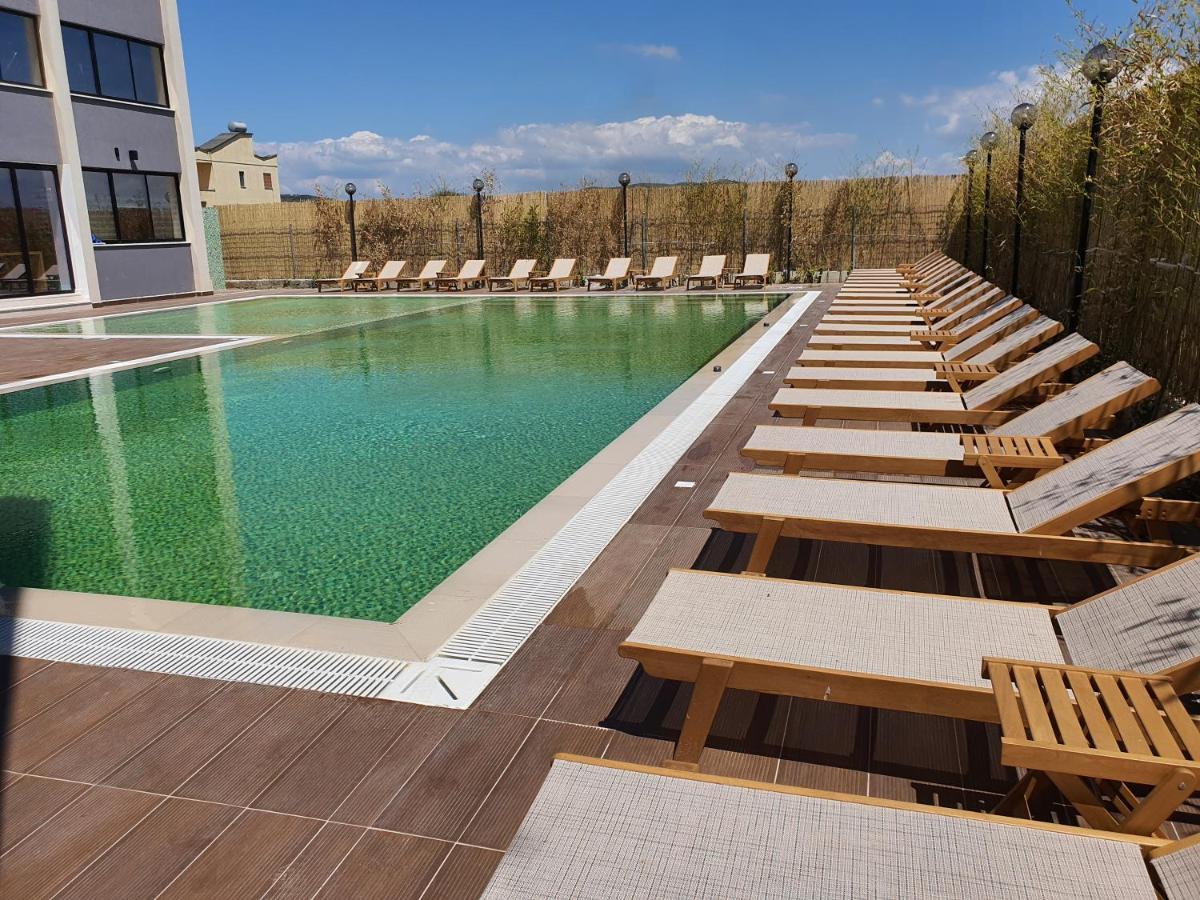 Amber Hotel Albania Spille Bagian luar foto