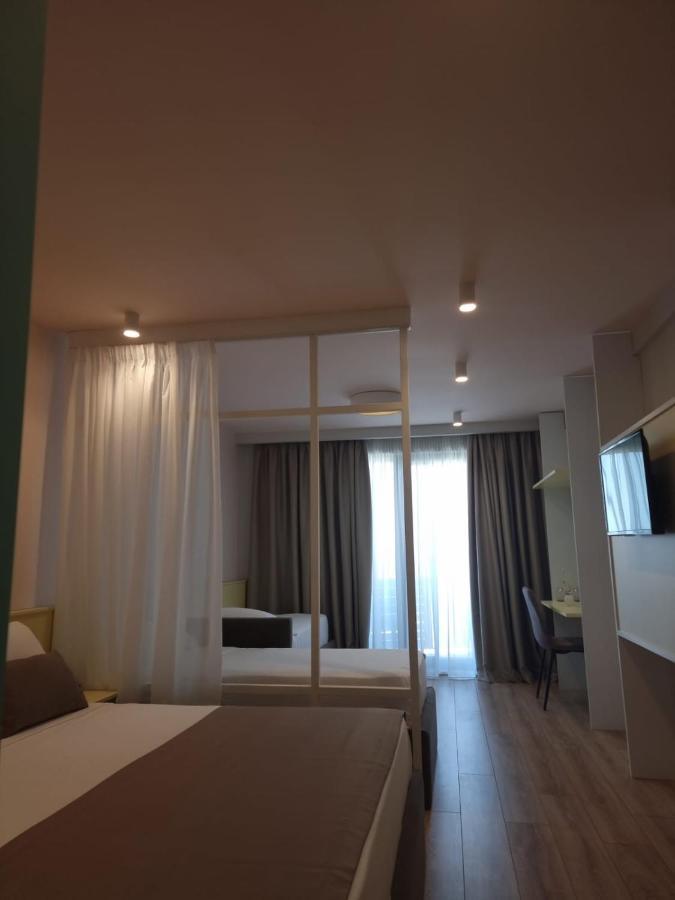 Amber Hotel Albania Spille Bagian luar foto