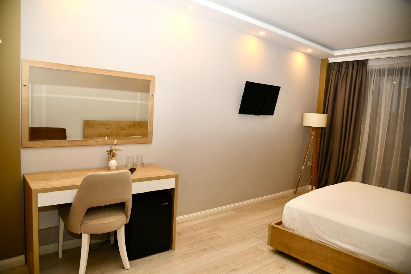 Amber Hotel Albania Spille Bagian luar foto